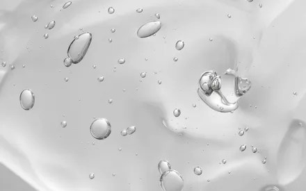 Texture du gel nettoyant visage au riz 
